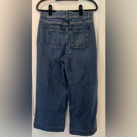 SPANX Cropped Ankle Length Wide Leg Jeans in Shaded Blue, Size Large - Picture 8 of 12